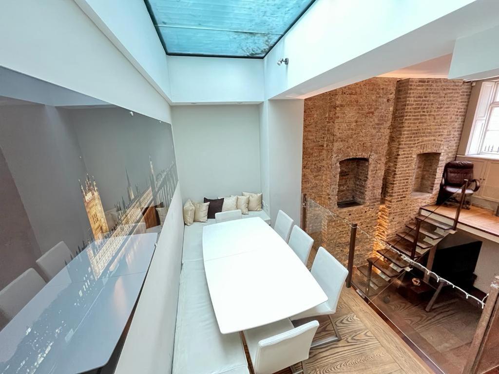 4 Floor Apartment In Covent Garden Londra Esterno foto