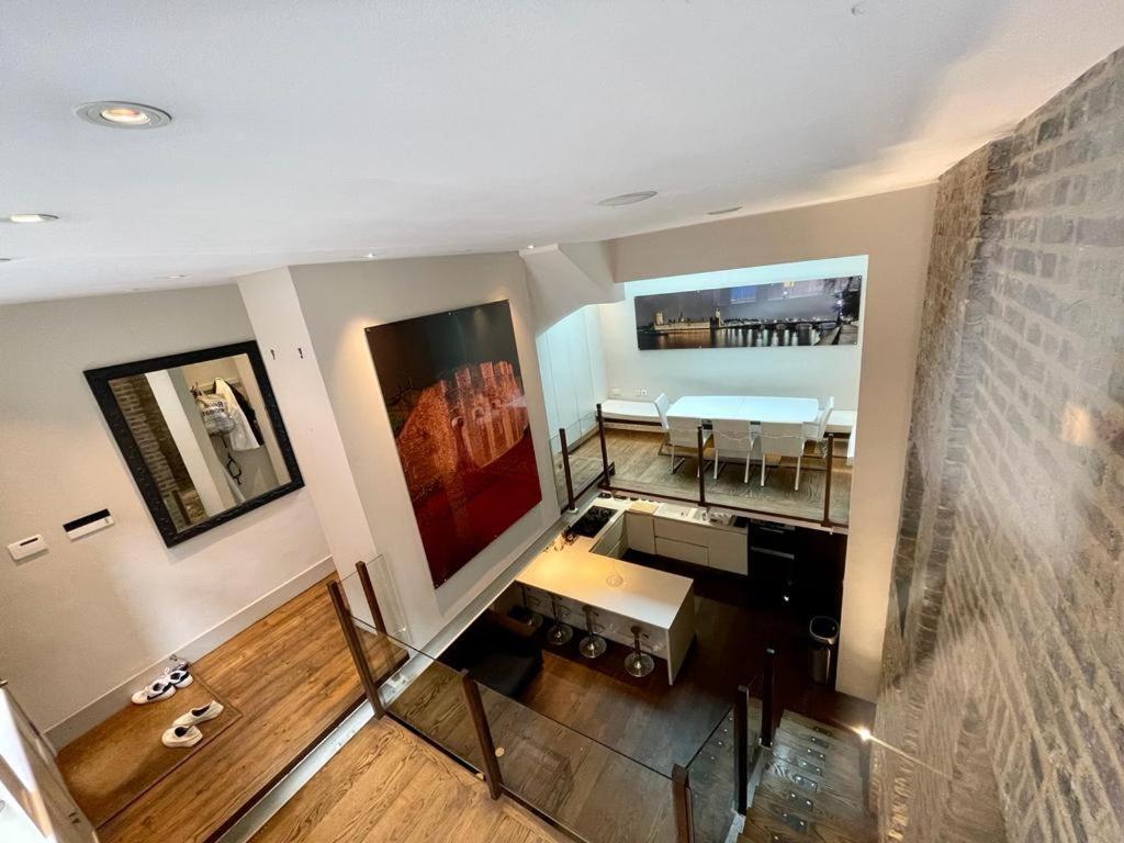 4 Floor Apartment In Covent Garden Londra Esterno foto