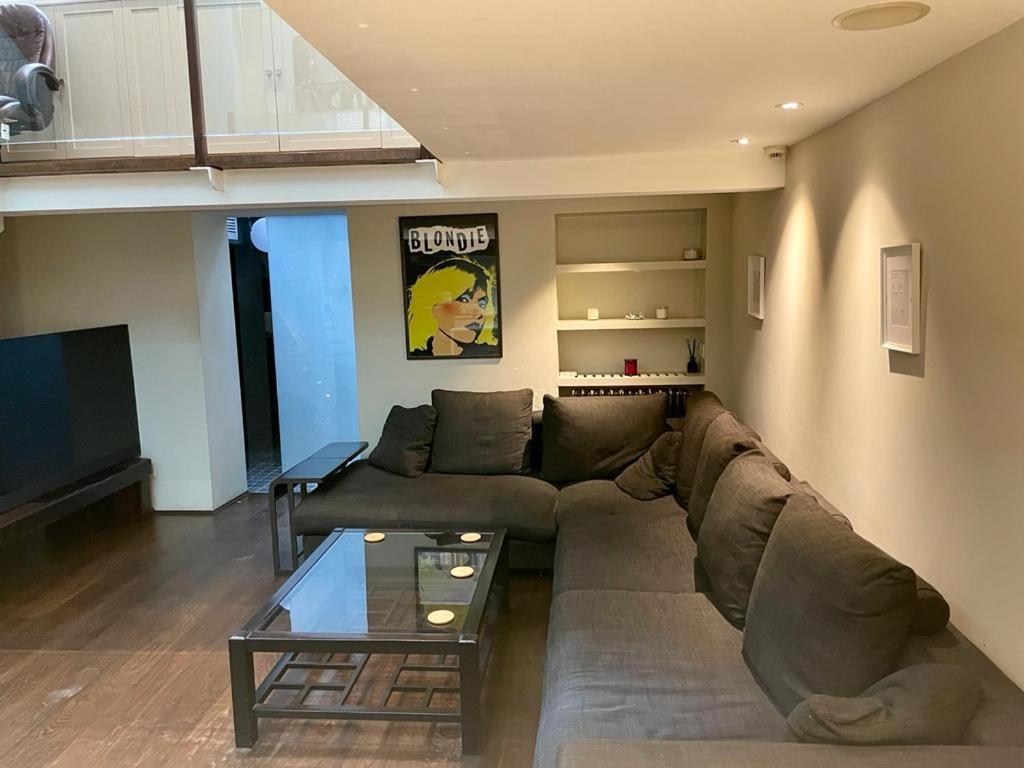 4 Floor Apartment In Covent Garden Londra Esterno foto