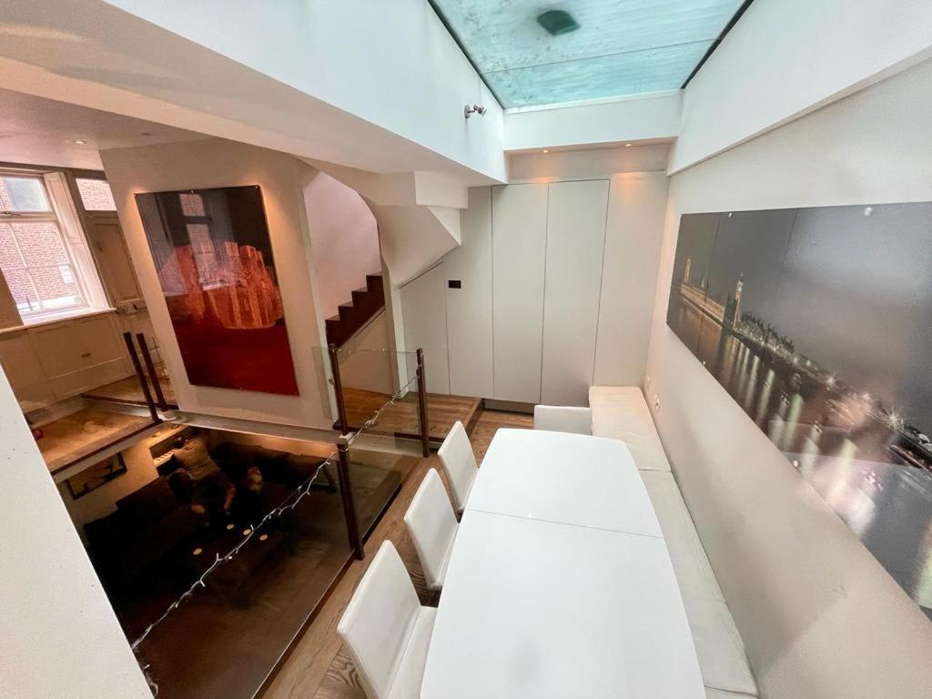 4 Floor Apartment In Covent Garden Londra Esterno foto